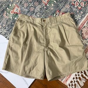 Puritan elastic waistband shorts